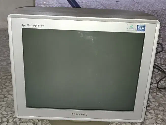 مانیتور|قطعات و لوازم جانبی رایانه|رشت, کوی مهر|دیوار