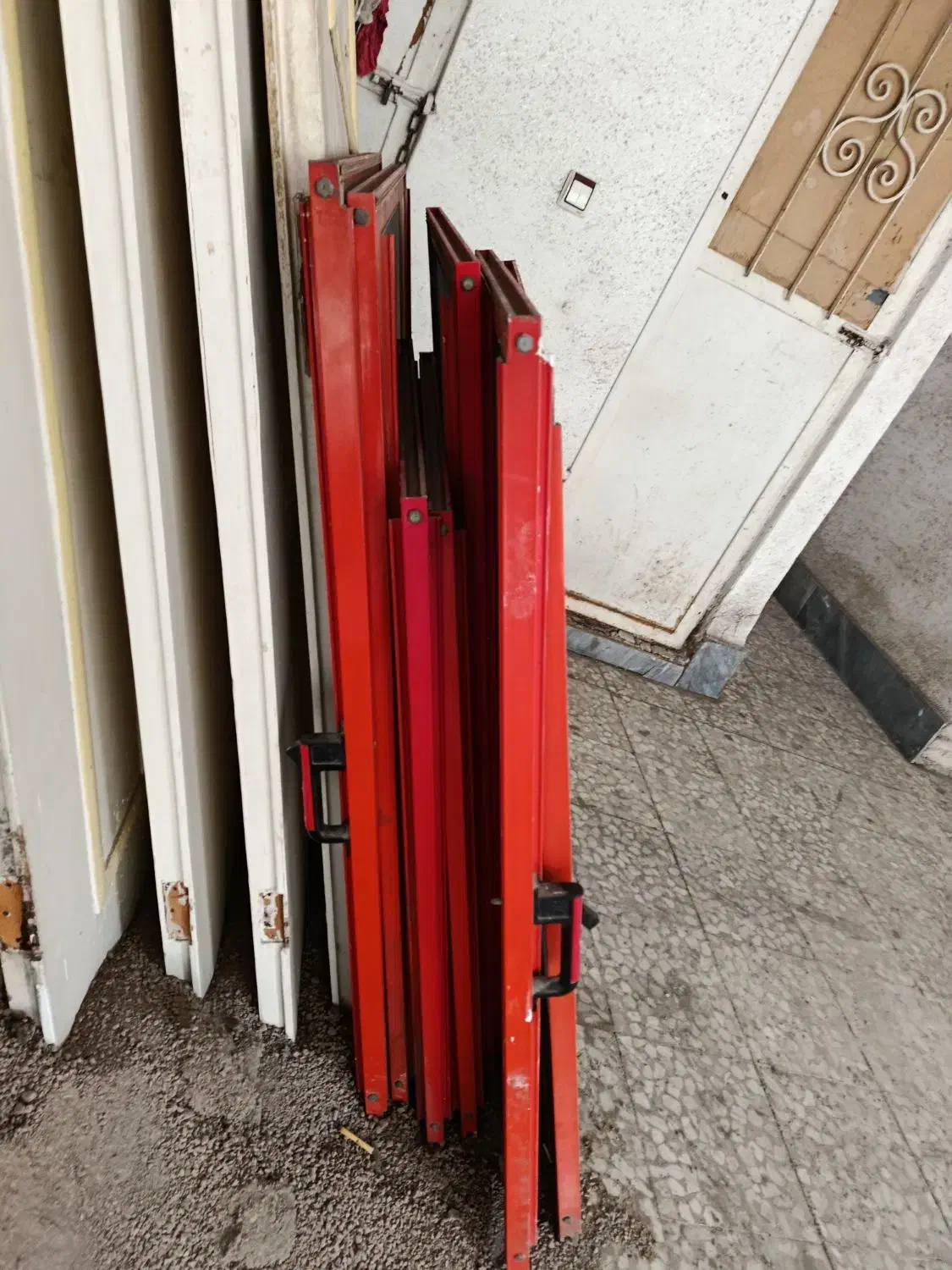 هفت عدد پنجره آلومینیومی|مصالح و تجهیزات ساختمان|رشت, رودبارتان|دیوار