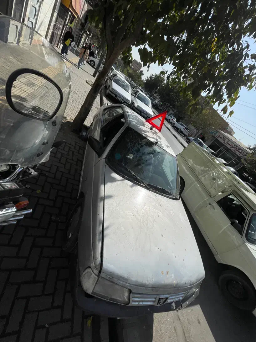 پژو ۴۰۵ تصادفی مدل ۸۶ روشن و حرکت|خودرو سواری و وانت|مشهد, رسالت|دیوار