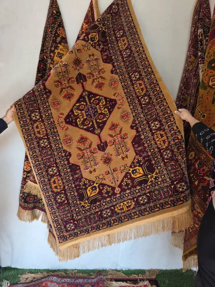 تمام ابریشم دستباف بدون واسطه بخرید|فرش|گرگان, |دیوار