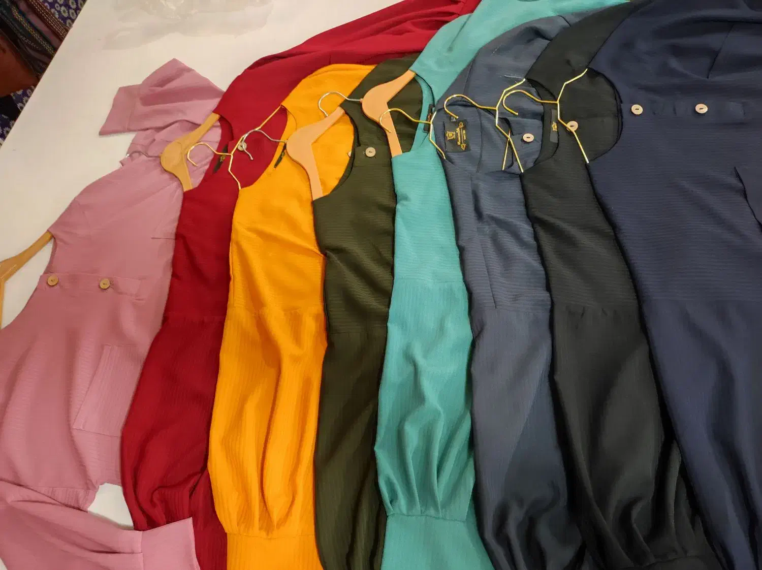 تعدادی شومیز بلند و فری سایز حراج|لباس|شیراز, سلطان آباد|دیوار