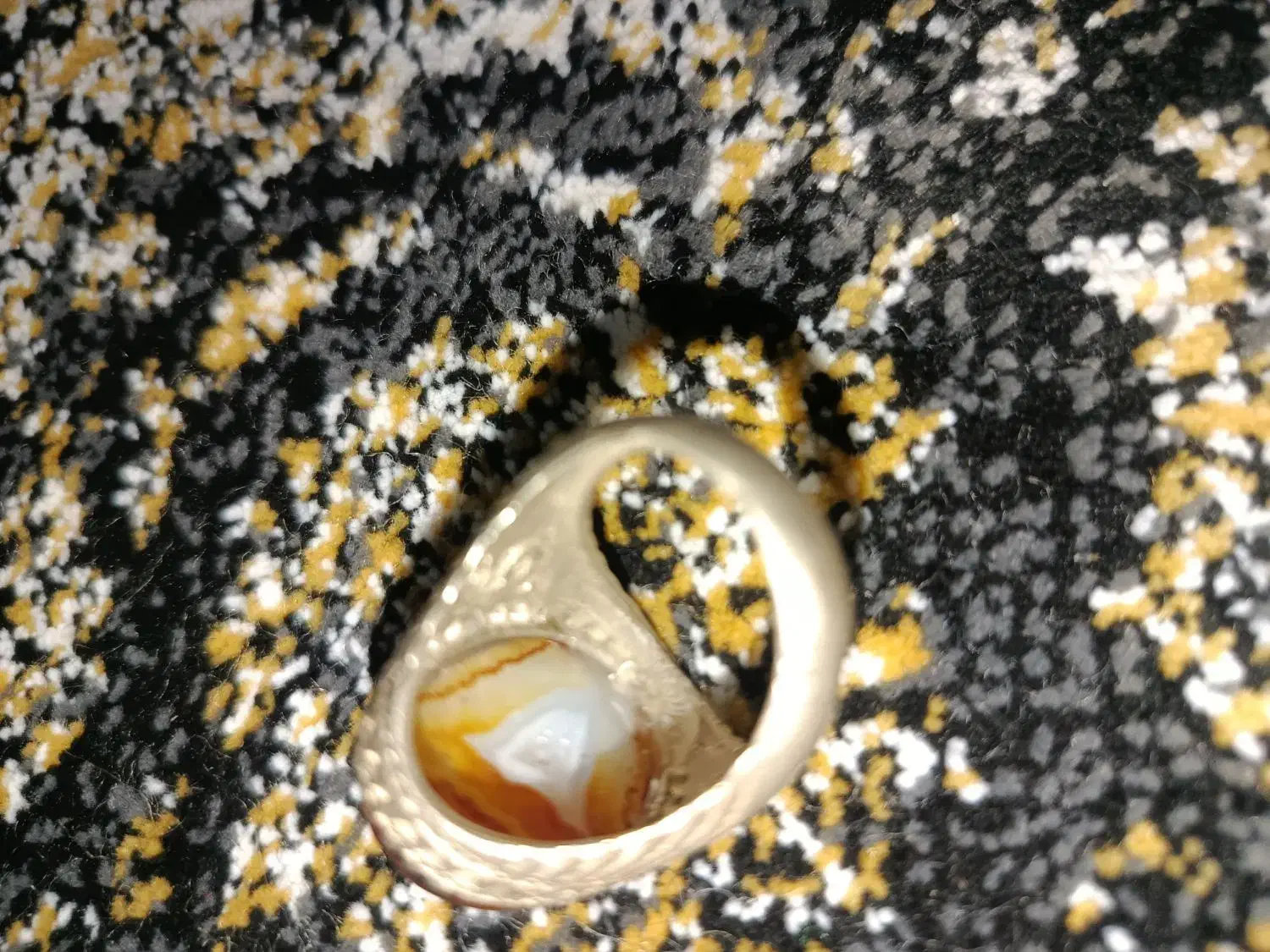 انگوشتر|کلکسیون اشیاء عتیقه|دزفول, |دیوار