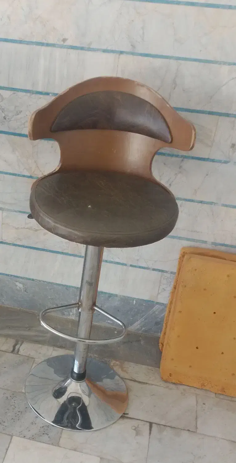 صندلی جک دار|آرایشگاه و سالن‌های زیبایی|قزوین, |دیوار