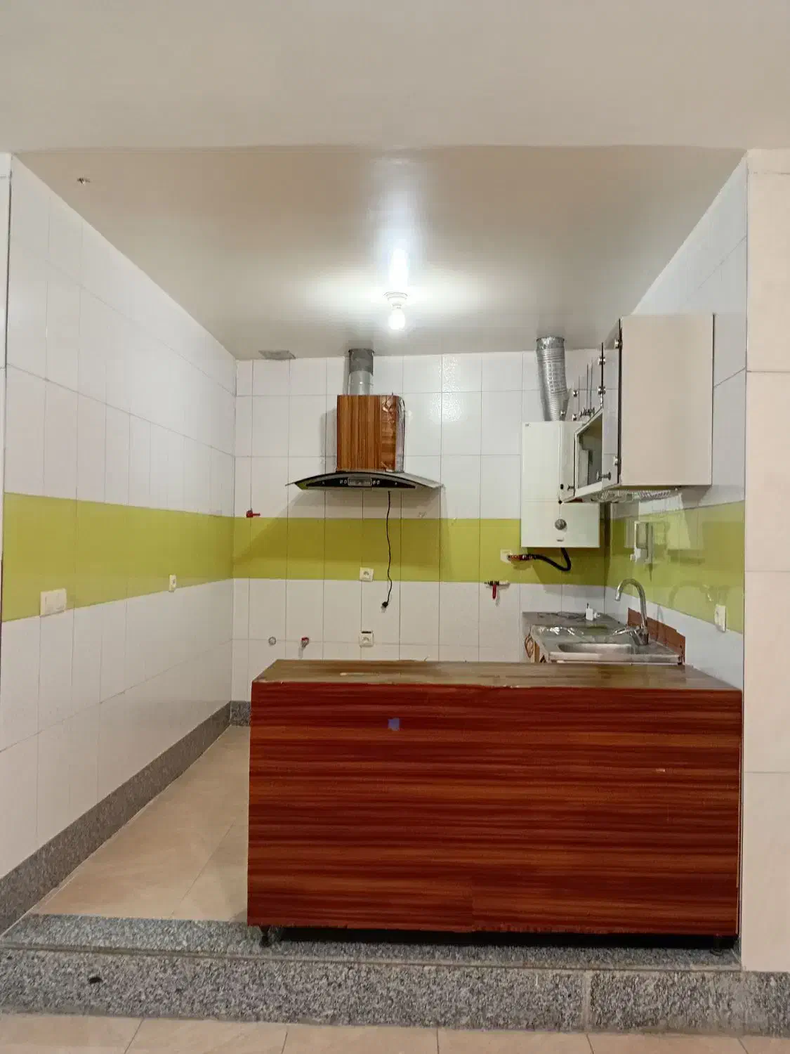 اجاره آپارتمان مسکونی یا دفتر اداری|اجارهٔ آپارتمان|دهق, |دیوار