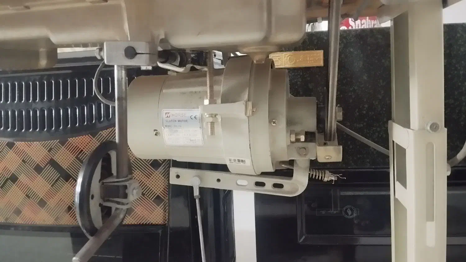 چرخ خیاطی صنعتی|چرخ خیاطی و ریسندگی|ایلام, |دیوار