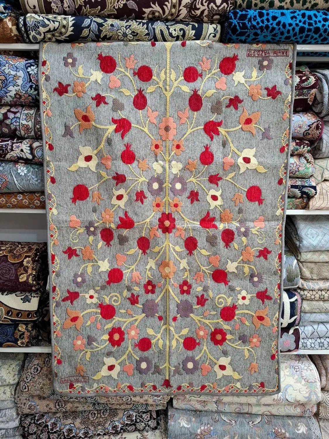 روفرشی طرح اناری مناسب شب یلدا ۱.۵ و۳و۶ متری|روفرشی|اصفهان, نقش جهان|دیوار