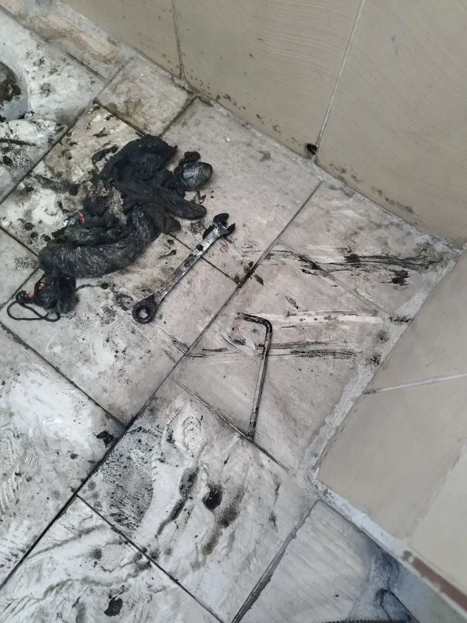 تخلیه چاه و لوله بازکنی|خدمات پیشه و مهارت|بم, |دیوار