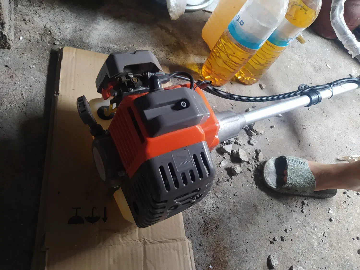 علفزن|ماشینآلات صنعتی|پرهسر, |دیوار