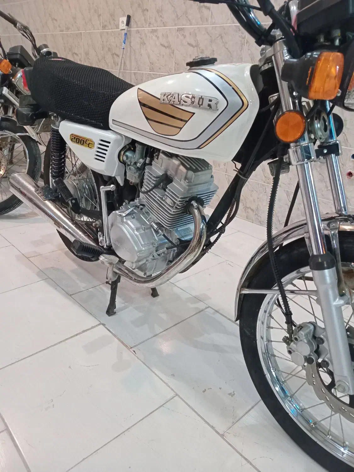 موتورسیکلت200کثیرمدل 1395مدارک تکمیل درحدنو|موتورسیکلت|یزد, |دیوار