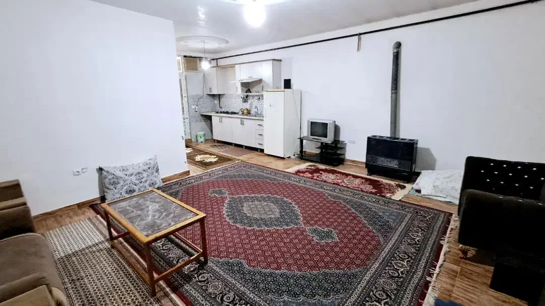 سوئیت دوخوابه با پارکینگ اختصاصی|اجارهٔ کوتاهمدت آپارتمان و سوئیت|رشت, حومه رشت|دیوار