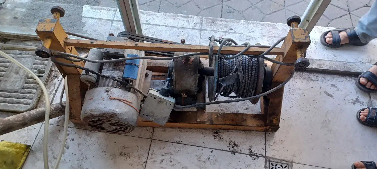 بالابر|مصالح و تجهیزات ساختمان|کرج, پیشاهنگی|دیوار