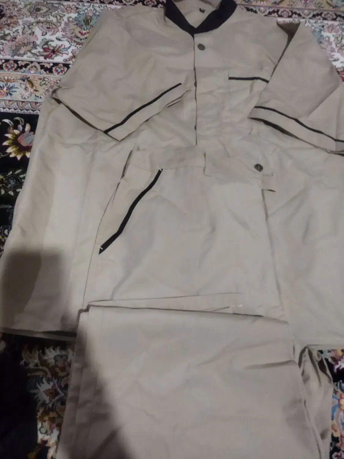 چهار دست لباس کار جنس عالی|لباس|اندیمشک, |دیوار