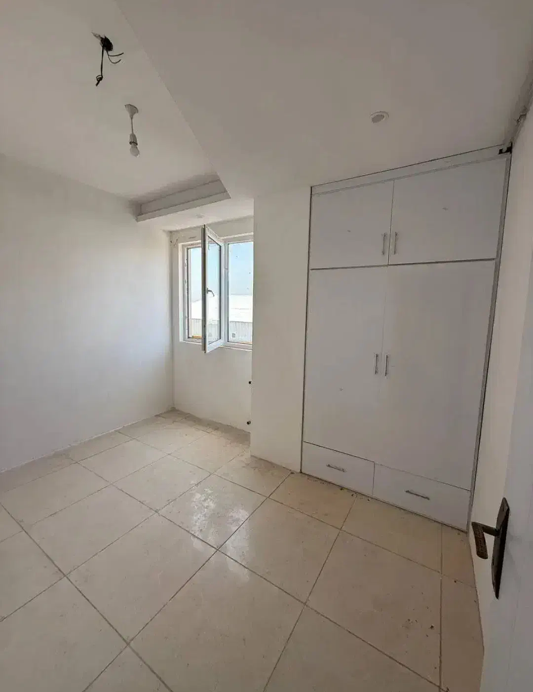 کد۸۲۰فروش واحد۱۱۰متری هدایت|فروش آپارتمان|لاهیجان, شهرک جانبازان|دیوار