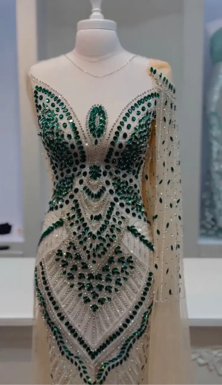 مجلسی زیبا|لباس|تهران, تجریش|دیوار