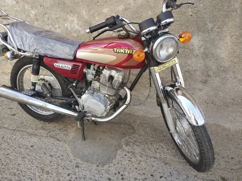 دوتا هندا 5 دنده استارتی|موتورسیکلت|بیرجند, |دیوار