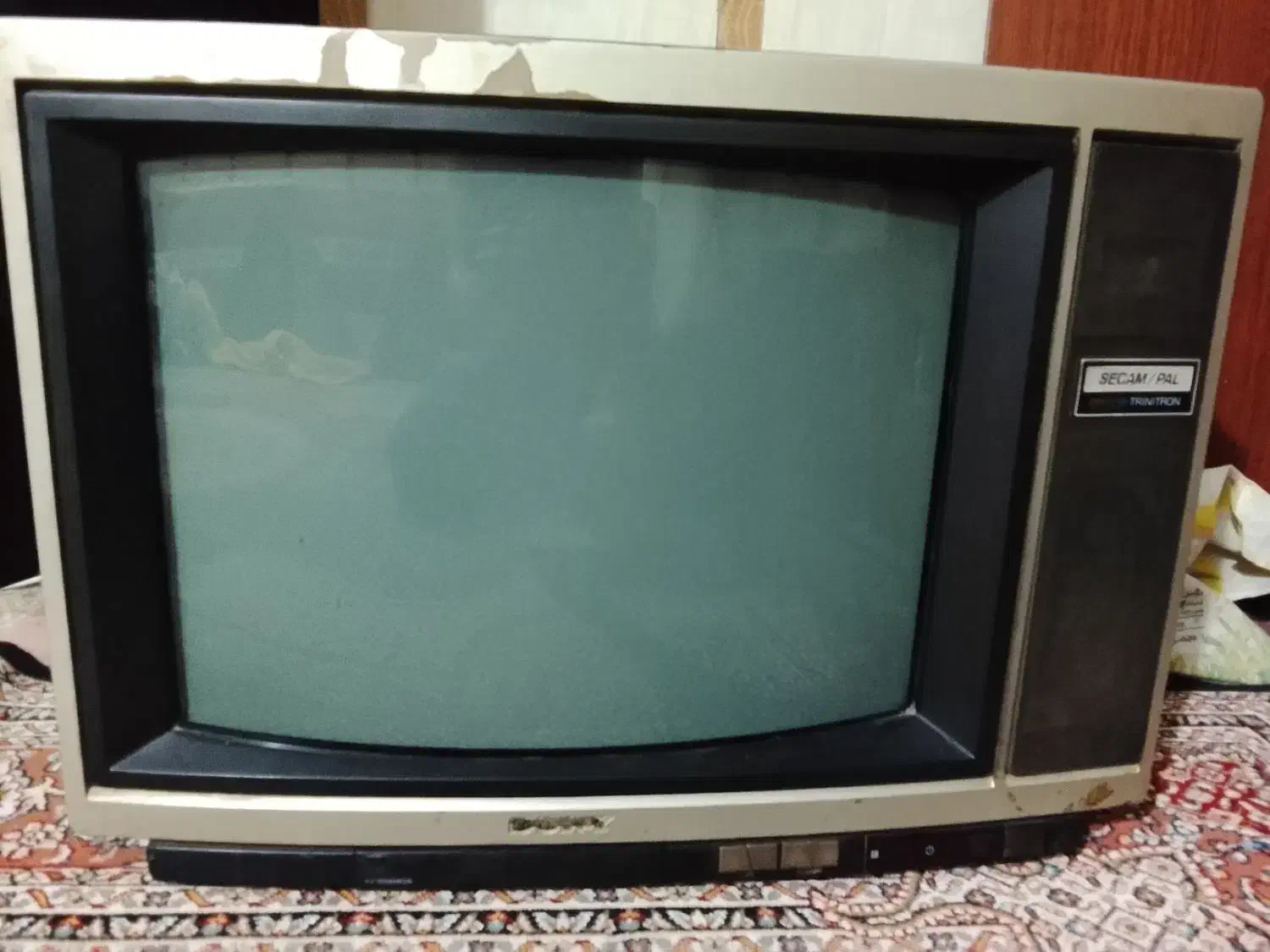 سنگهای قدیمی تلویزیون قدیمی سنگم موتور خاموش|کلکسیون اشیاء عتیقه|بندرعباس, |دیوار