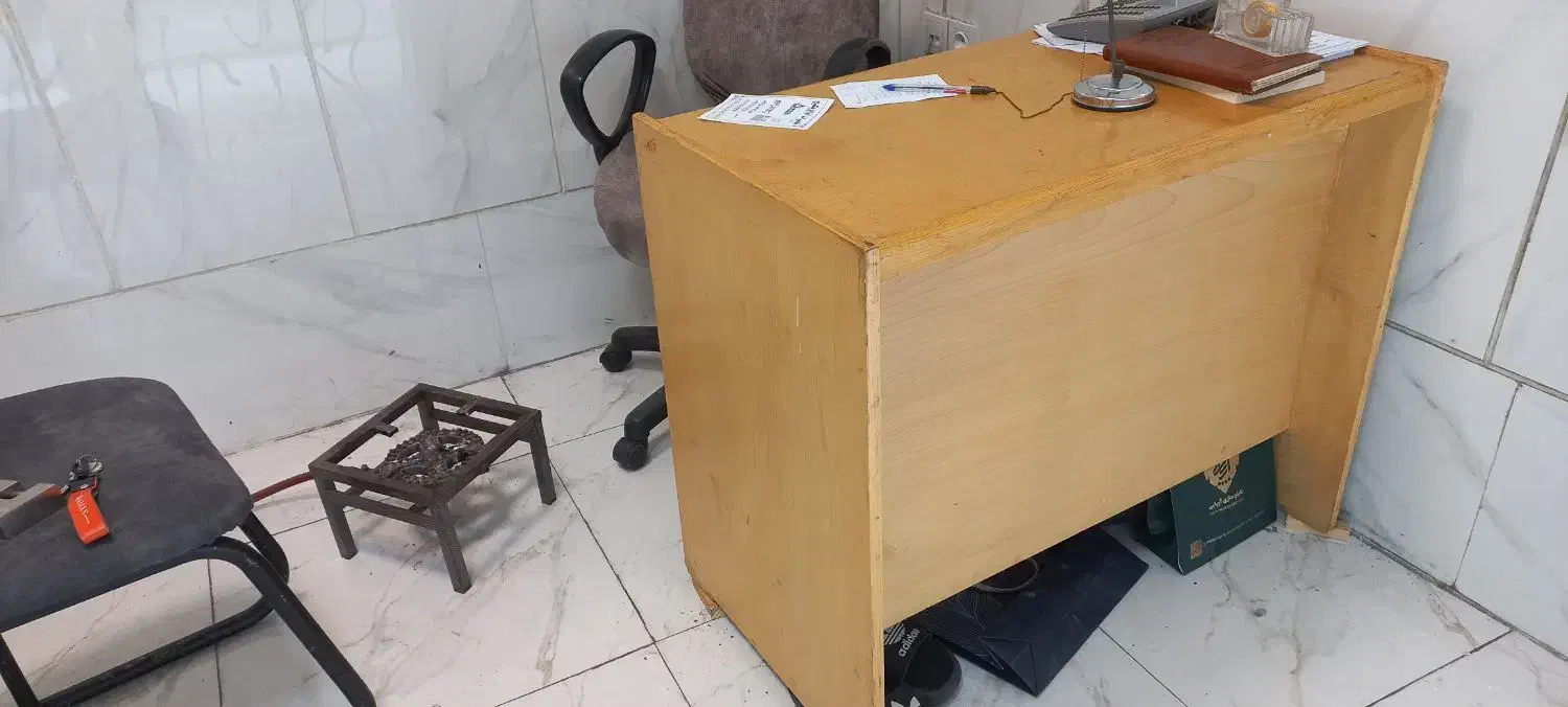 میز تحریر|میز تحریر و کامپیوتر|تهران, شهرک ولیعصر شمالی|دیوار