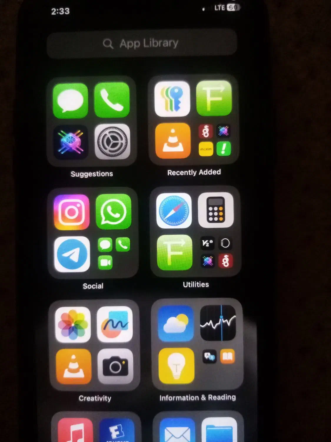 ایفون 11پرو|موبایل|بم, |دیوار