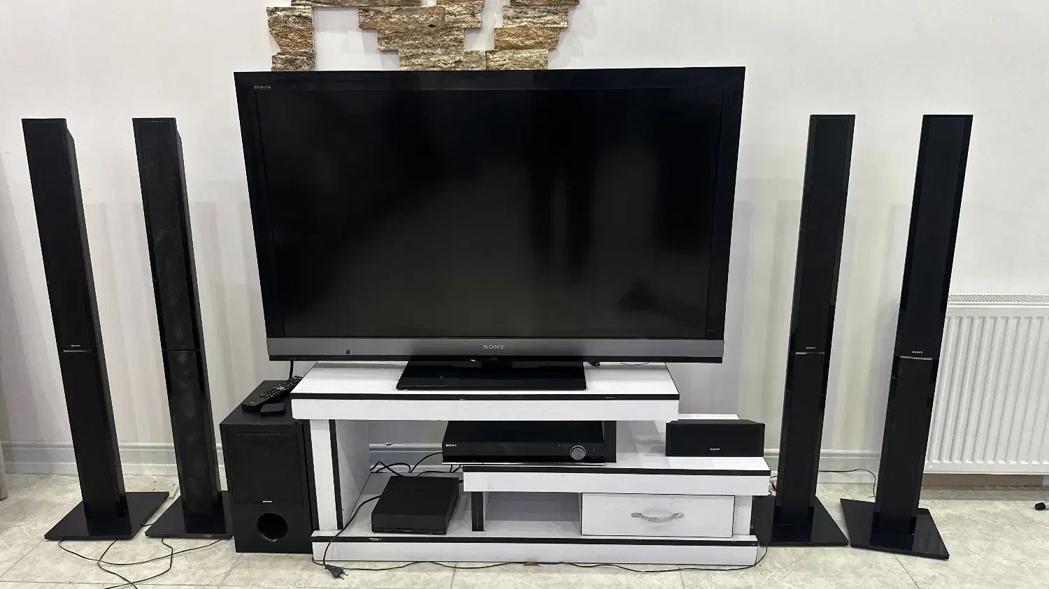 تلوزیون sony bravia و سینما خانواده sony|تلویزیون و پروژکتور|لنگرود, |دیوار