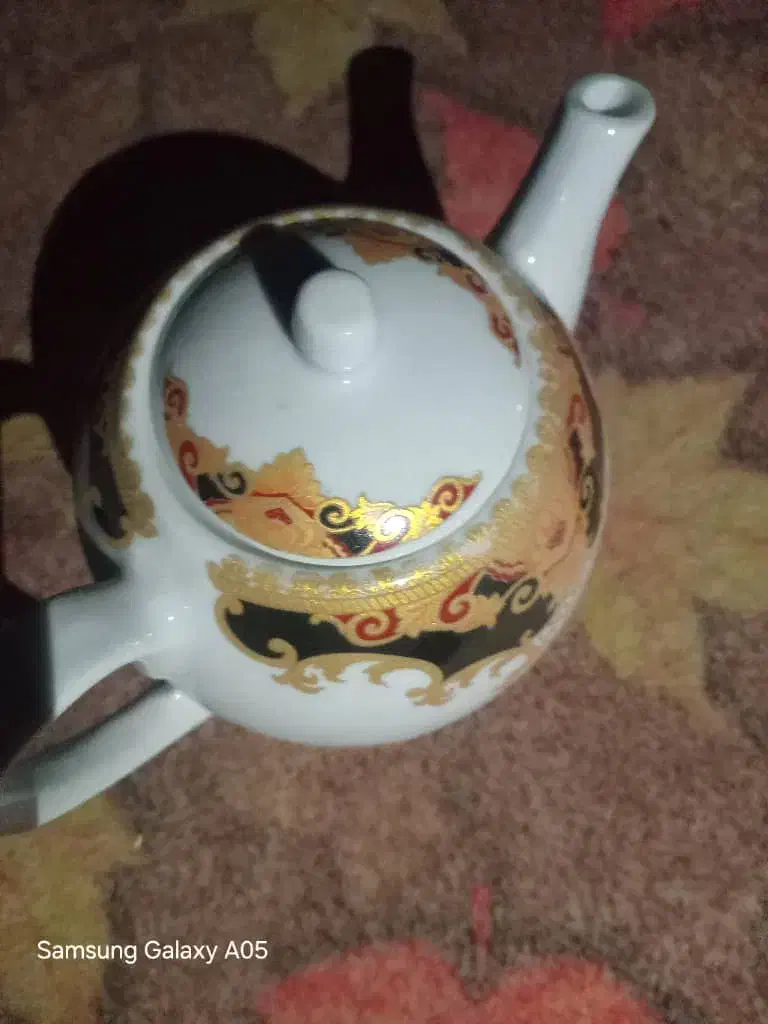قوری وجا ادویه|قوری، کتری، قهوه‌ساز دستی|زهک, |دیوار