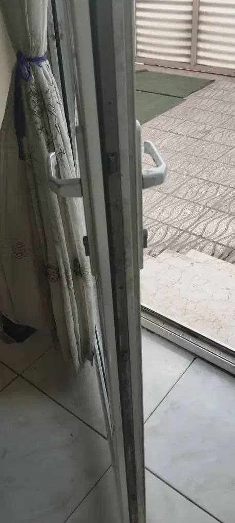 ساخت و اجرای درب و پنجره ی آلومینیوم و یوپی وی سی|خدمات پیشه و مهارت|شاهین‌شهر, خانه کارگر|دیوار