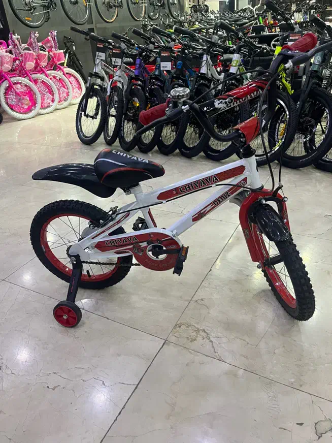 دوچرخه بچگانه سایز ۱۶|دوچرخه، اسکیت، اسکوتر|قزوین, |دیوار