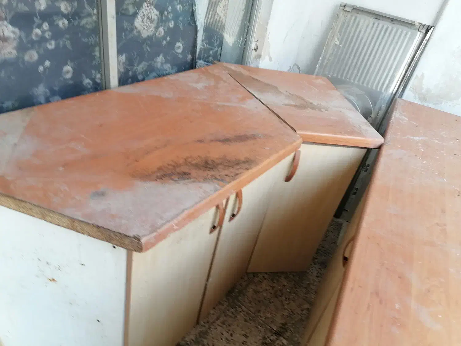 کابینت بدنه فلزی درب ها ام دی اف سالم 6متر حدود|مصالح و تجهیزات ساختمان|مشهد, شهرک امام هادی (شهرک غرب)|دیوار