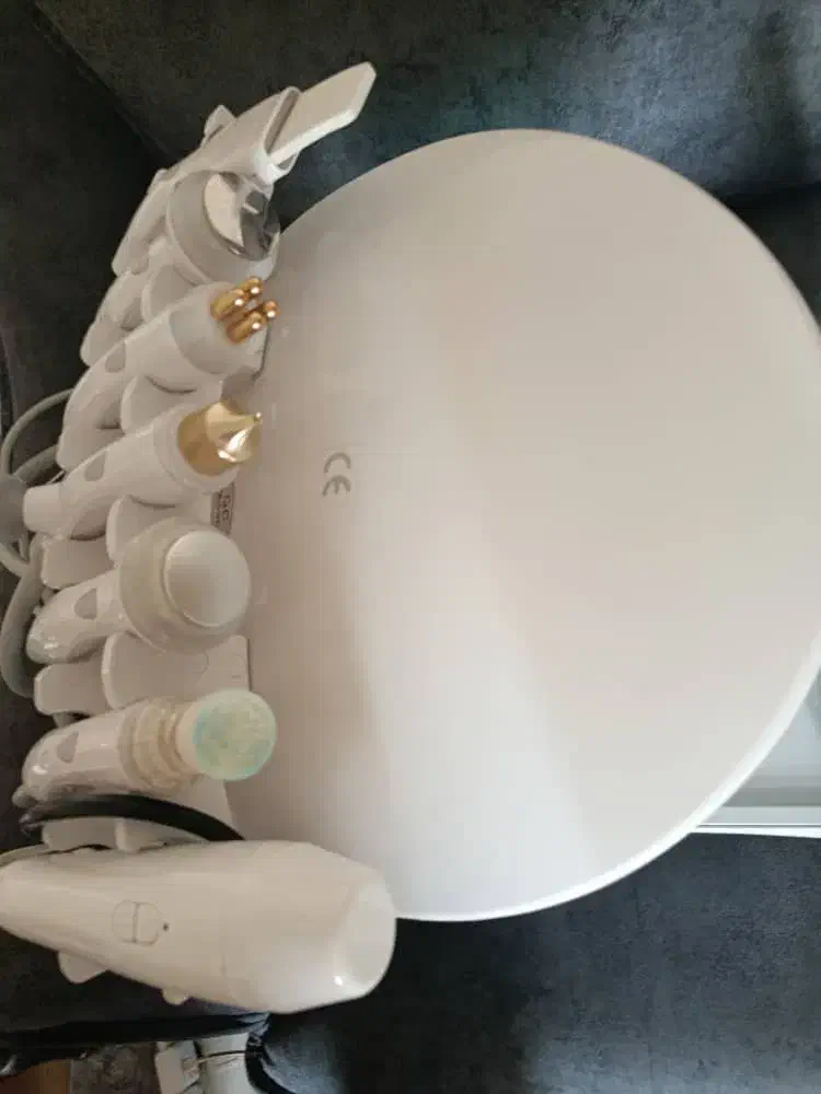 دستگاه فیشیال|آرایشگاه و سالن‌های زیبایی|لردگان, |دیوار