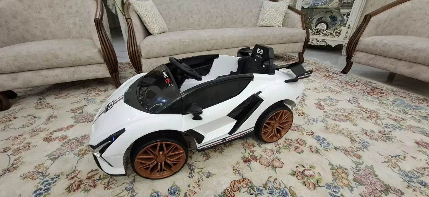 ماشین شارژی نو لامبورگینی|اسباببازی|بندر انزلی, ساحل قو|دیوار