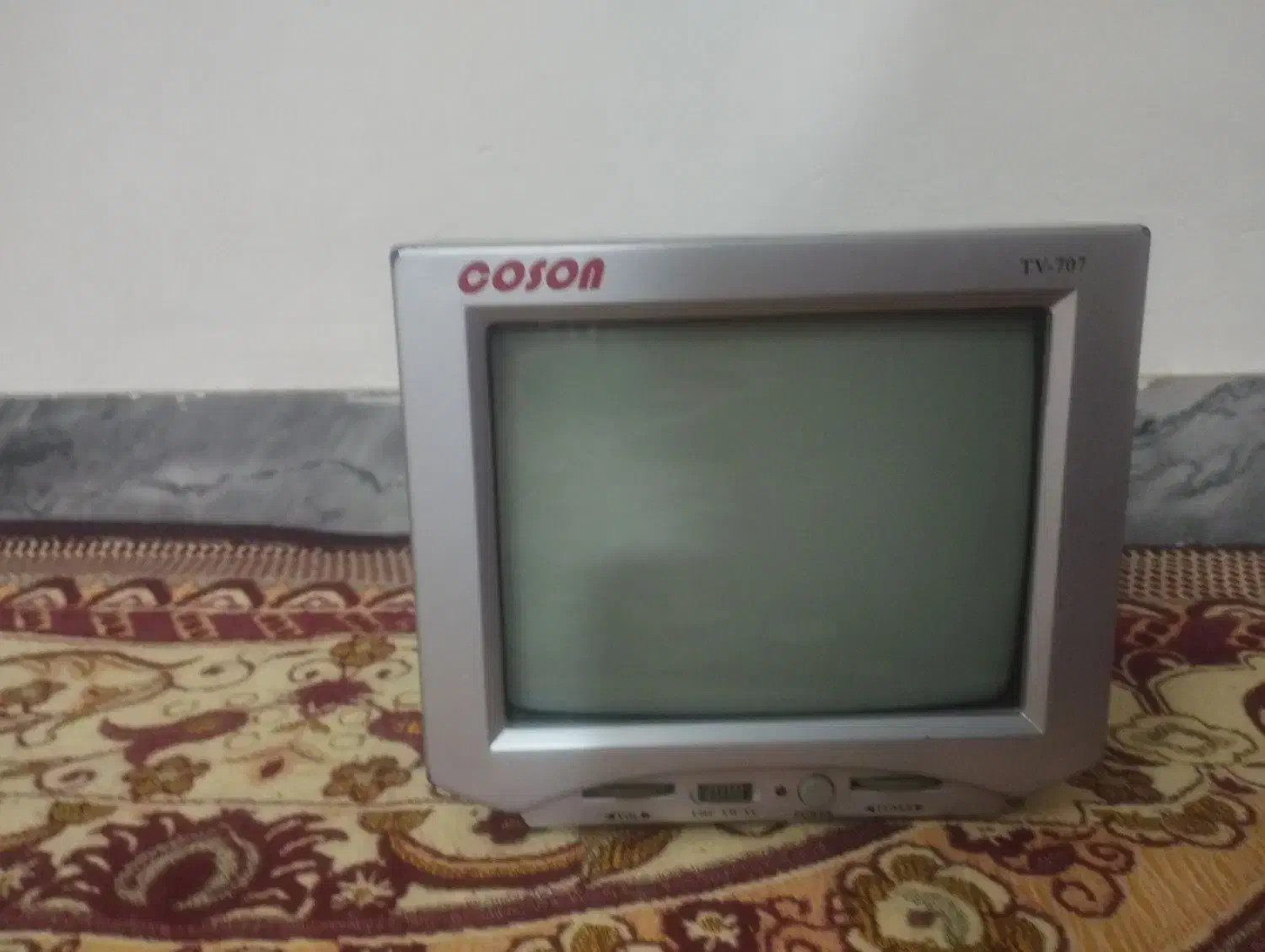 تلویزیون قدیمی|تلویزیون و پروژکتور|همدان, |دیوار