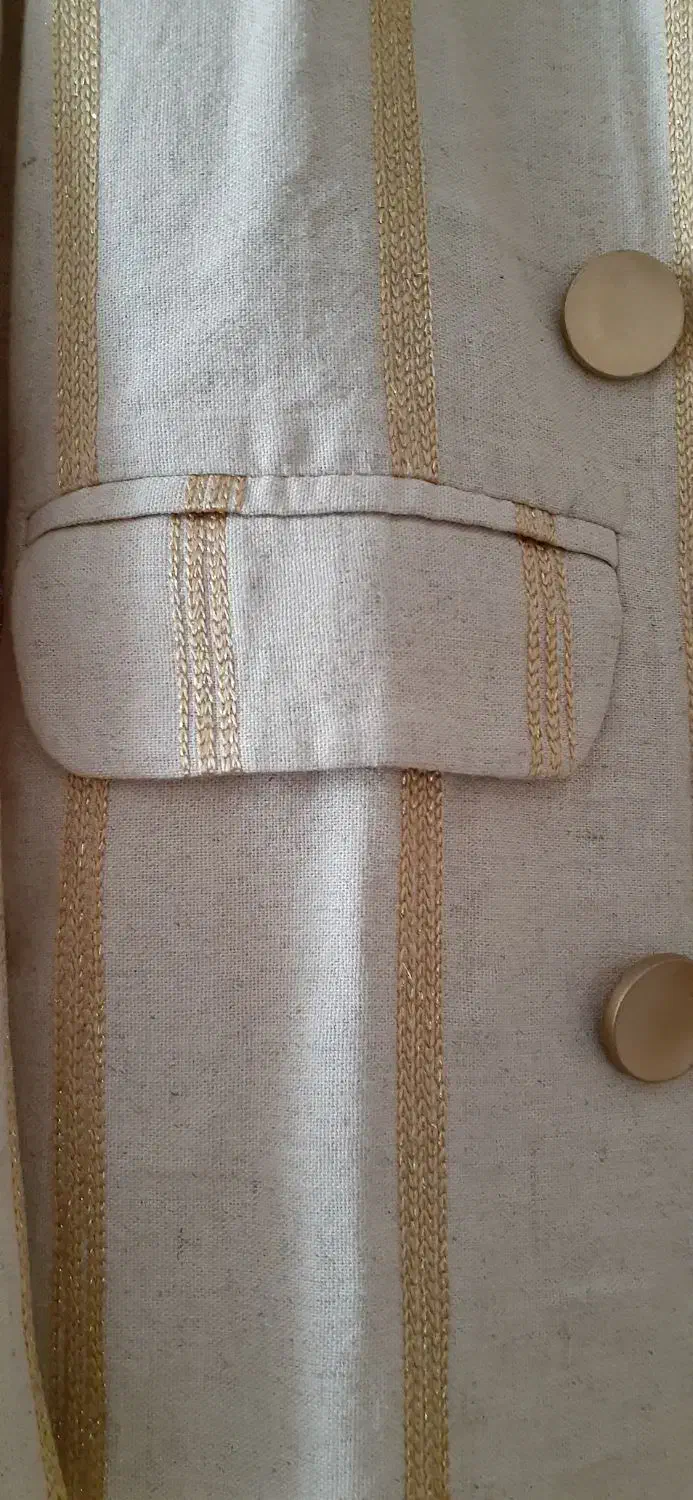 کت لینن کنفی|لباس|اندیشه, اندیشه فاز ۵|دیوار