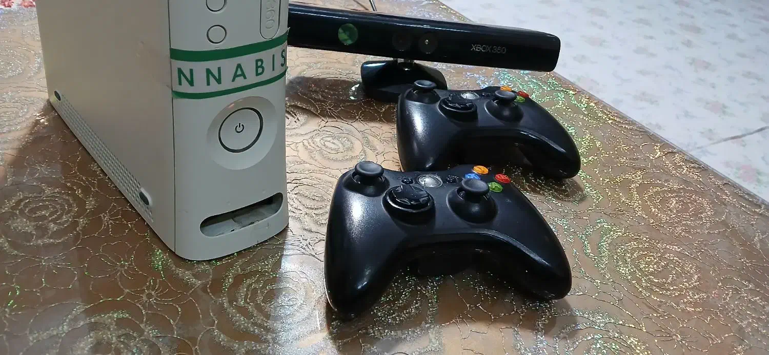 ایکس باکس 360|کنسول، بازی ویدئویی و آنلاین|تهران, شهرک شریعتی|دیوار