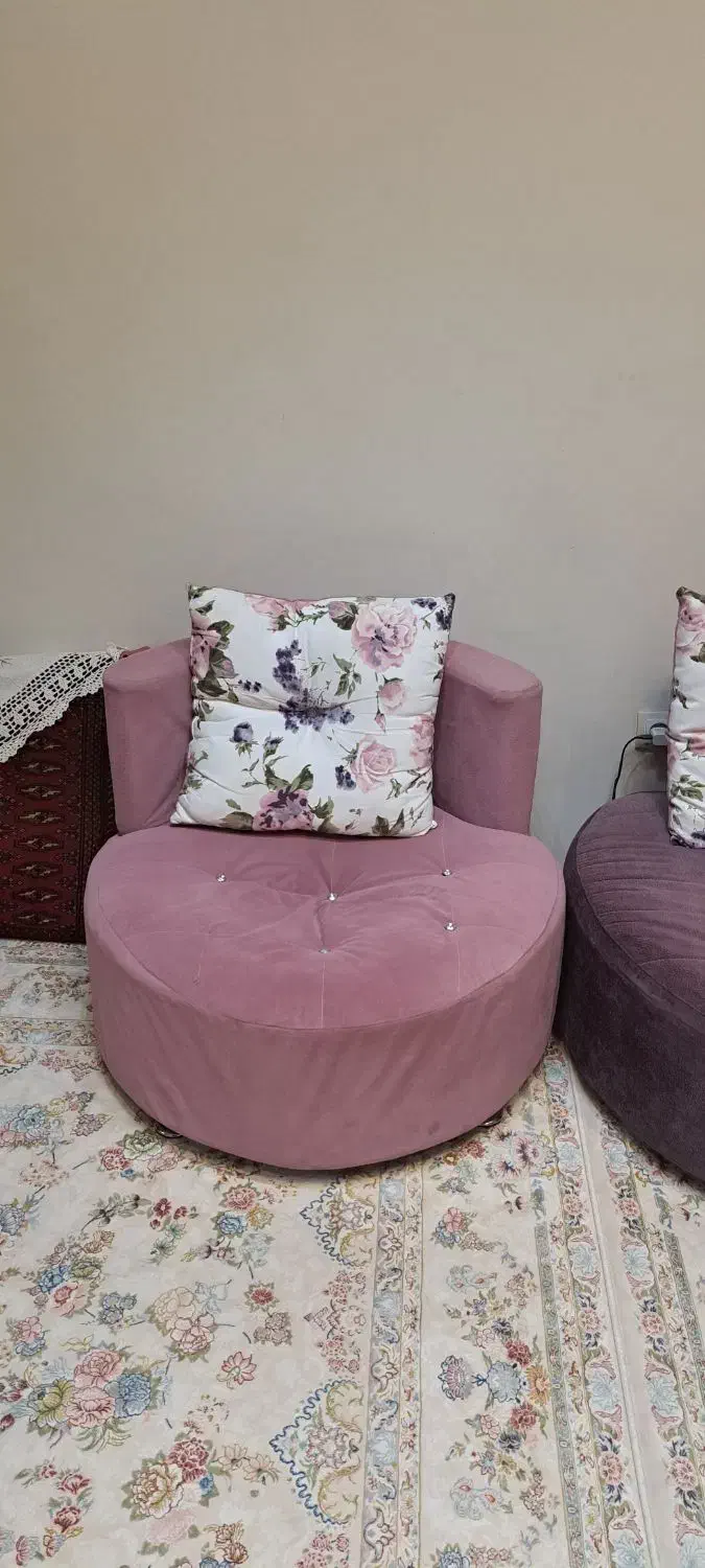 راحتی نه نفره|مبلمان خانگی و میز عسلی|تاکستان, |دیوار