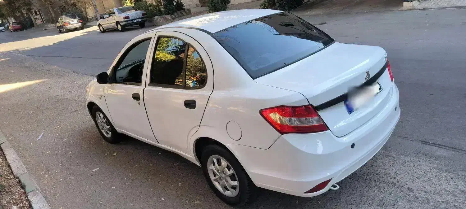 ساینا مدل ۹۸ کم کارکرد|خودرو سواری و وانت|کرج, دولت‌آباد|دیوار