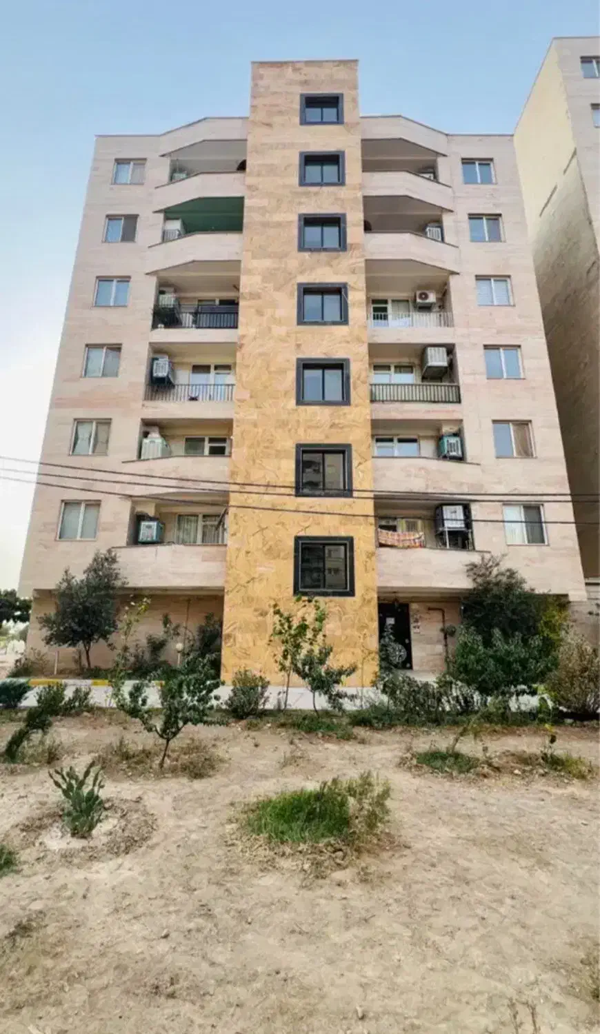 واحددوخوابه مرکز شهر چسب اتوبان شهر جدید هشتگرد|فروش آپارتمان|هشتگرد, شهرک آپادانا|دیوار