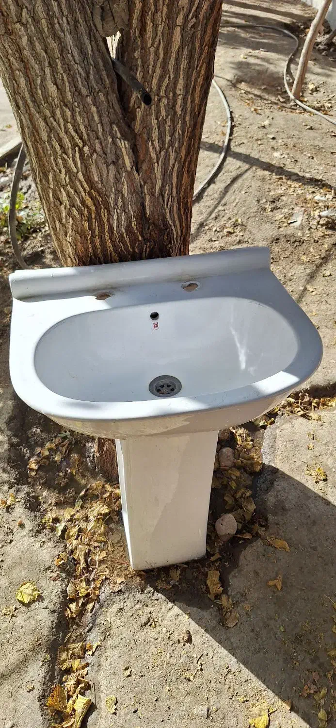 دست شور پایه دار|لوازم سرویس بهداشتی|مشهد, حجاب (شهرک غرب)|دیوار