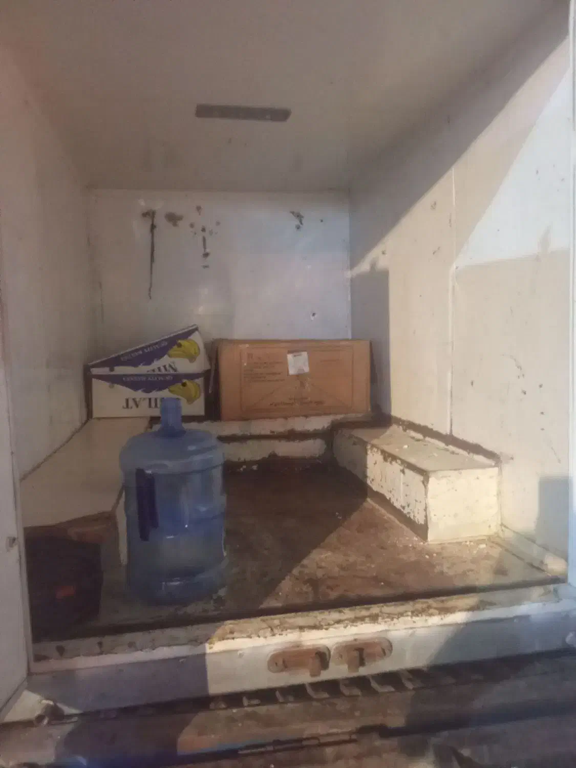 اتاق یخچالی نیسان|خودرو سنگین|قشم, |دیوار