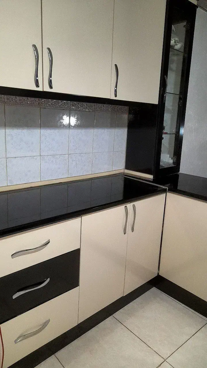 کابینت ام دی اف با سینگ وهود|کتابخانه، شلف، قفسه‌های دیواری|میانه, |دیوار