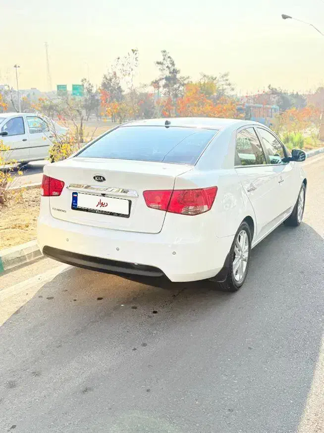 سراتو سفید آپشنال ۹۷ در حد صفر|خودرو سواری و وانت|تهران, سازمان آب|دیوار