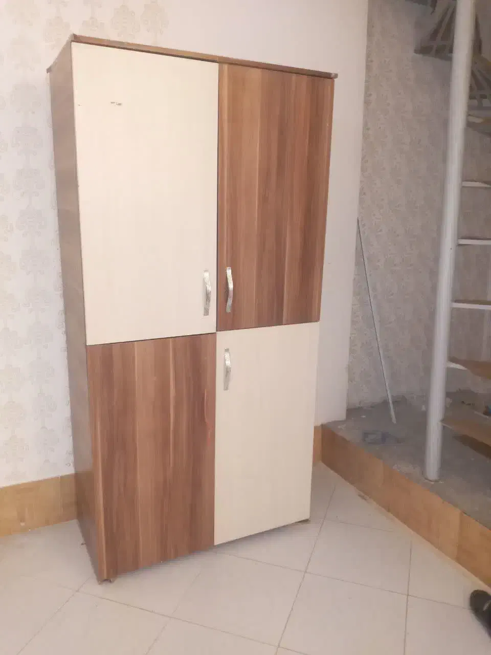 دو عدد کمد|جاکفشی، کمد، دراور|تایباد, |دیوار