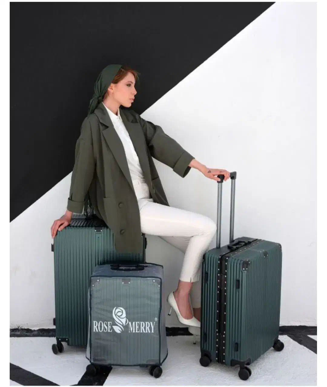 چمدان|کیف، کفش، کمربند|شیراز, پودنک|دیوار