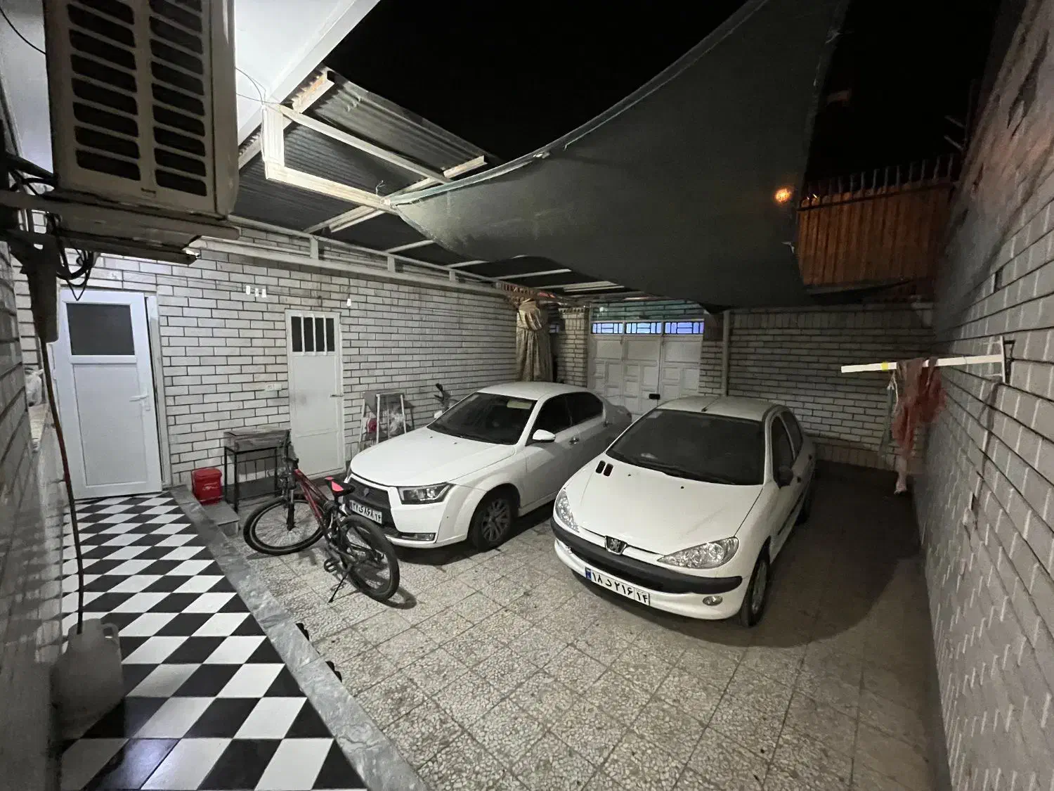 خانه ویلایی مرکز شهر ۲ طبقه ۲۲۰ متر زیربنا|فروش خانه و ویلا|اهواز, نادری|دیوار