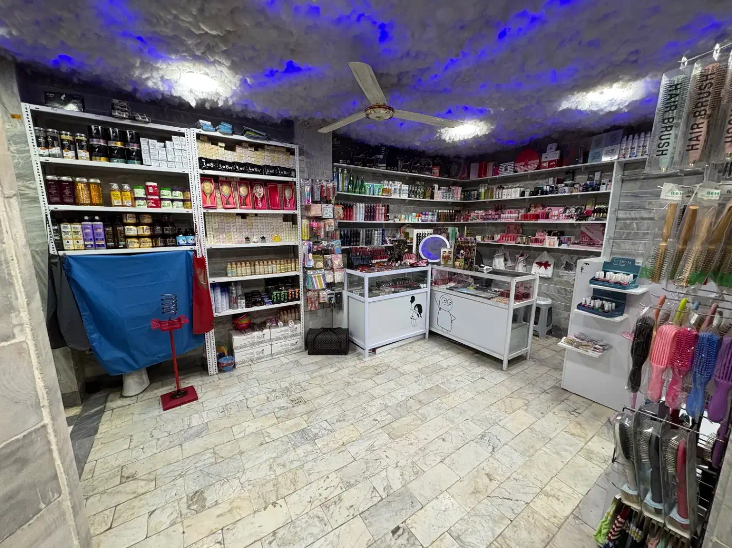 اجاره مغازه خیابان ولیعصر ماسال|اجارهٔ مغازه و غرفه|ماسال, |دیوار