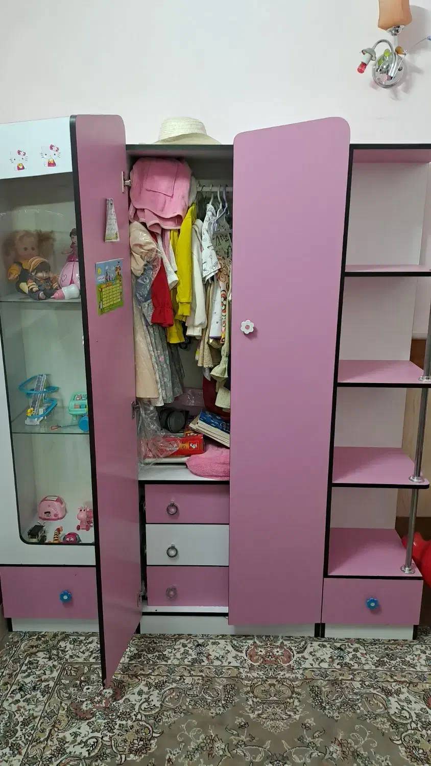 کمد بچه|جاکفشی، کمد، دراور|قم, قلعه کامکار|دیوار