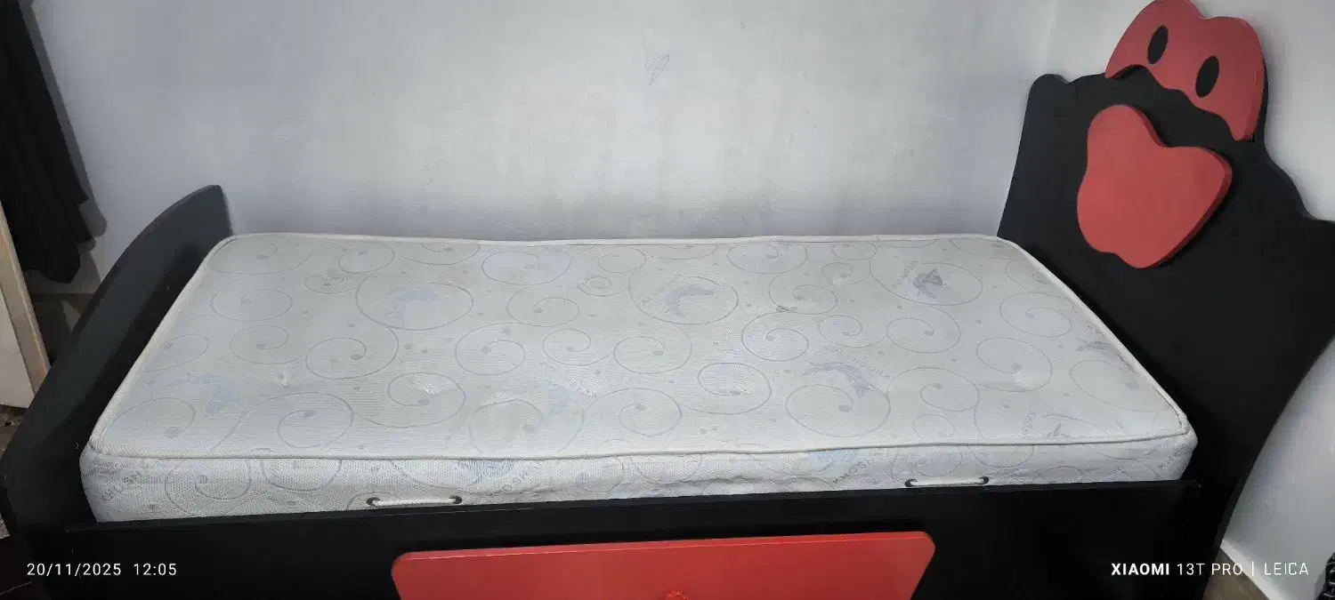 تخت خواب نوجوان|تخت و سرویس خواب|قم, حکمت شمالی|دیوار