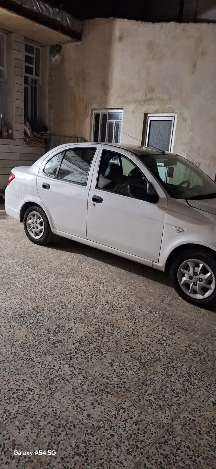 ساینا|خودرو سواری و وانت|خرمآباد, |دیوار