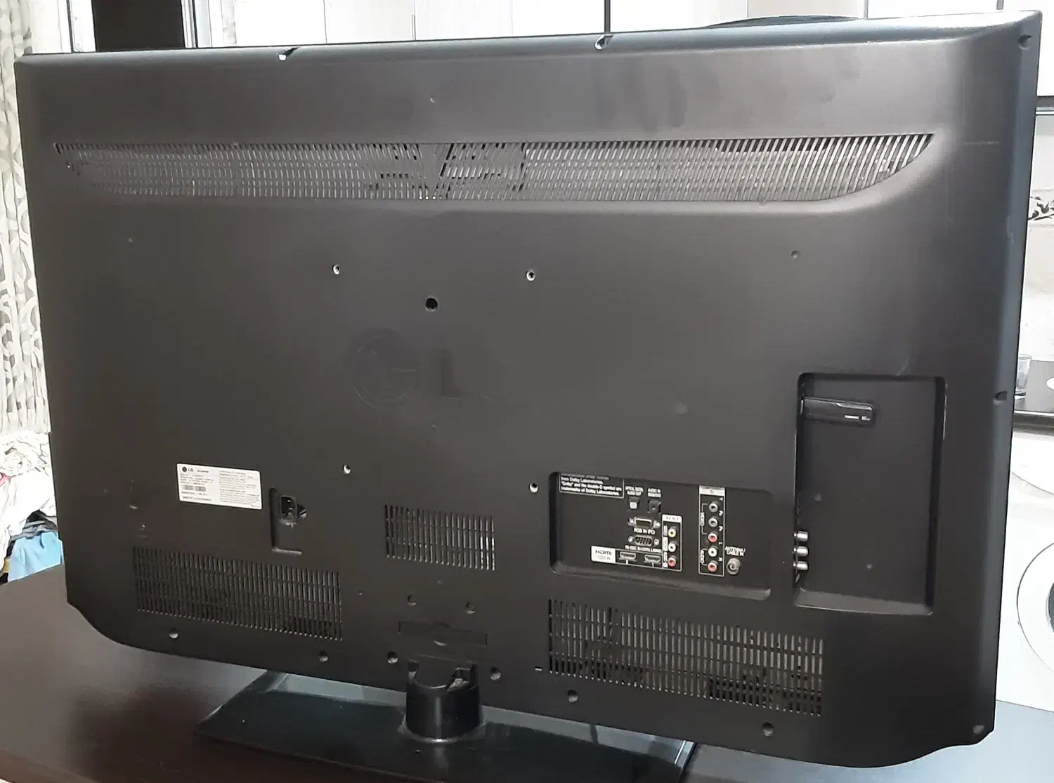 تلویزیون ۴۲ اینچ ال جی کره ای اصل|تلویزیون و پروژکتور|مشکین‌دشت, |دیوار