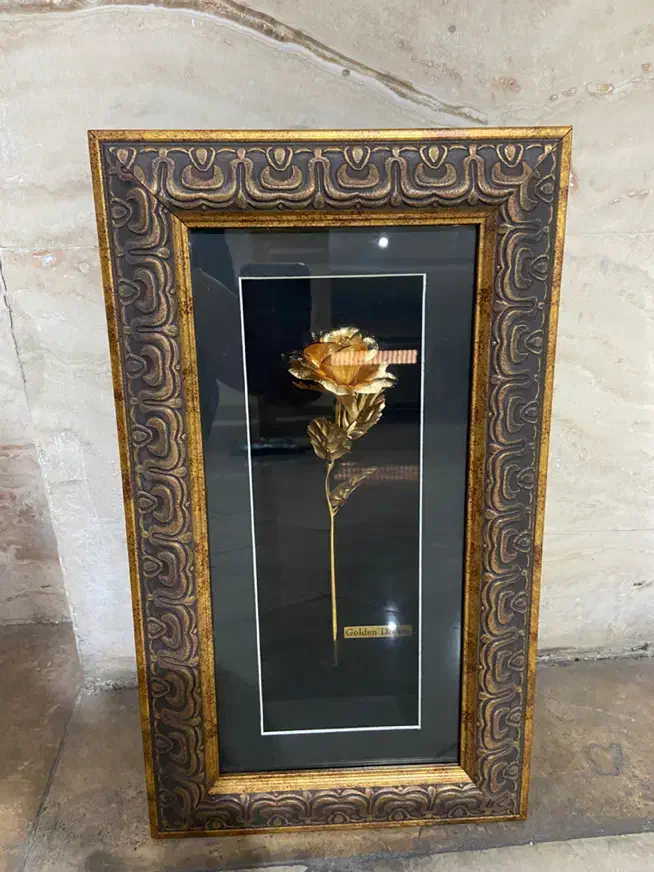 تابلو گل رز با ورق طلا|تابلو، نقاشی، عکس|تهران, مینی‌سیتی (شهرک نفت)|دیوار