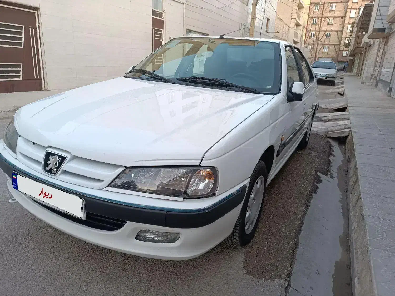 پژو پارس دوگانه مدل ۹۸ صفر|خودرو سواری و وانت|خرم‌آباد, |دیوار