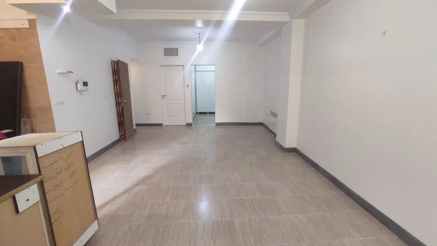 70متر آپارتمان دو خواب Fامکانات اجاره دنج منطقه